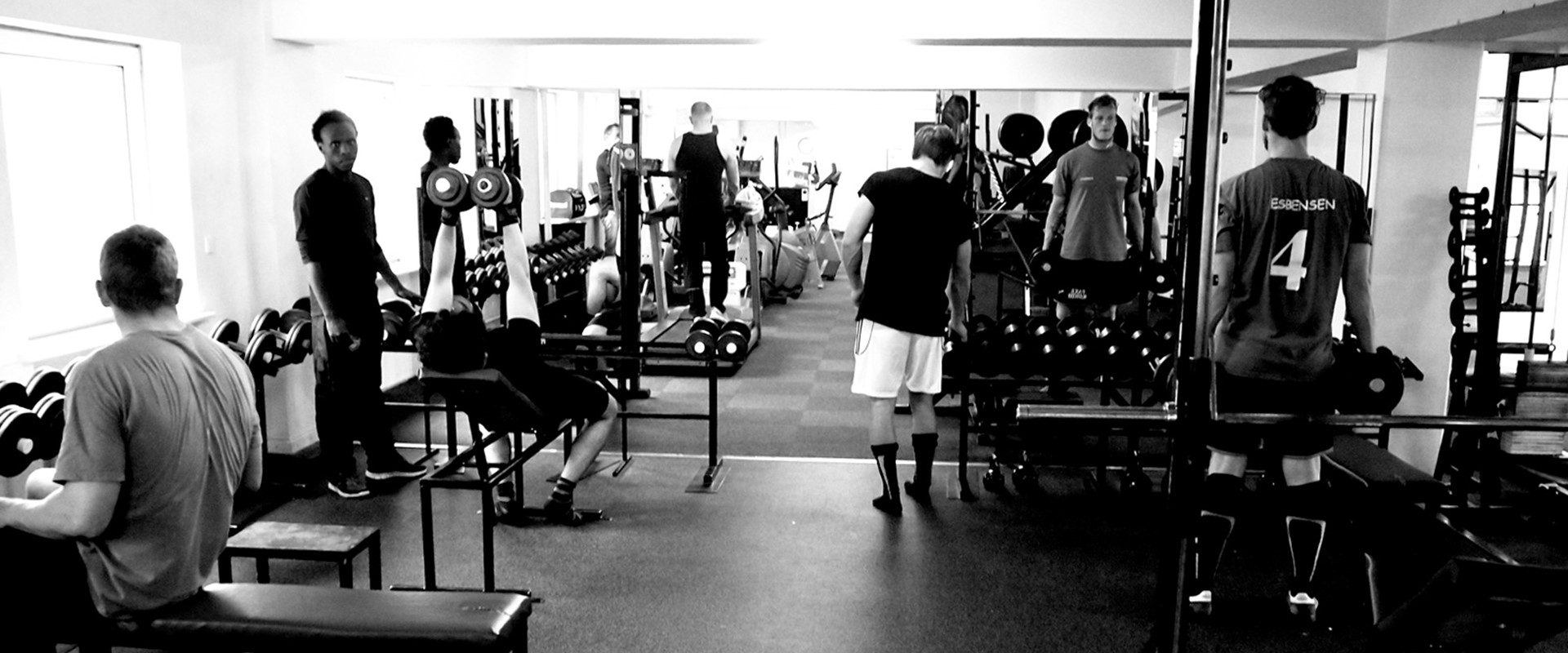 Studie 7 Fitness Og Styrketraening Slide 02